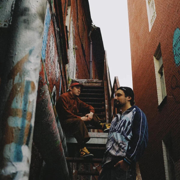 podrastai, Nekto Neron - Подъездная романтика