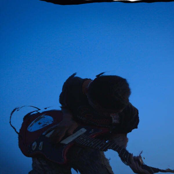 Richie Quake - Water Glistening