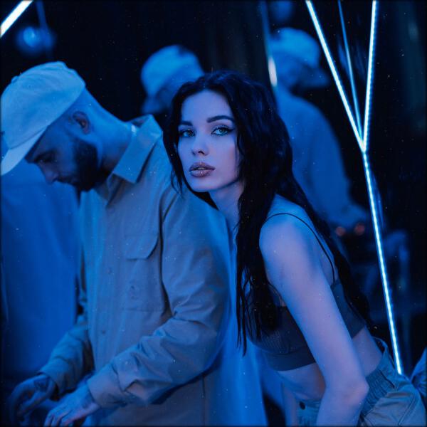 Rina KIM, BluntCath - Зеркала