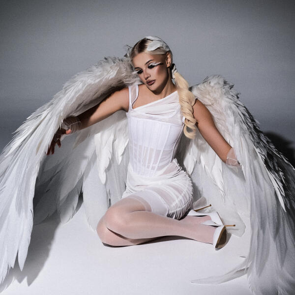 Angel Vox, MOSKVICH - позови меня