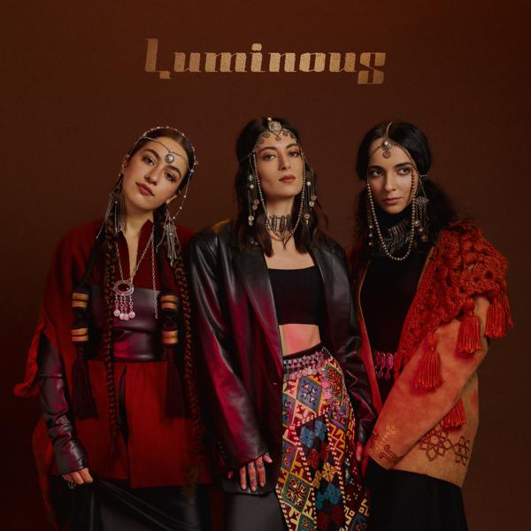 Gayana, Julie., Marsianna - Luminous