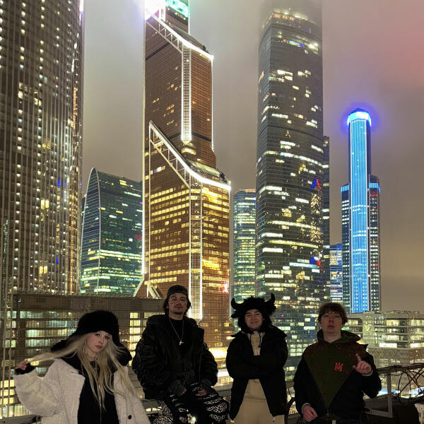 EVEN CUTE, ЯКОРЪ, НАВЕРНОЕ ПОЭТ, derzko69 - Welcome to Moscow