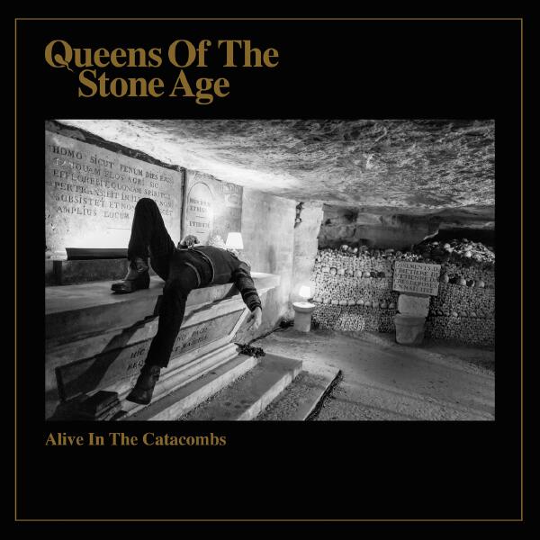 Queens Of The Stone Age - Running Joke / Paper Machete (Alive in the Catacombs)