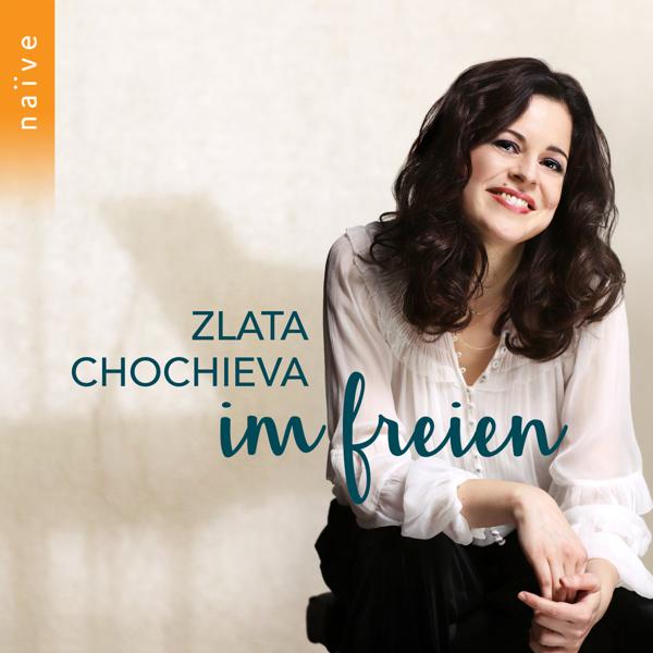 Zlata Chochieva - Im Freien