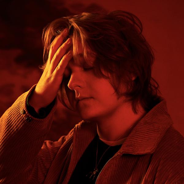 Lewis Capaldi - Hold Me While You Wait