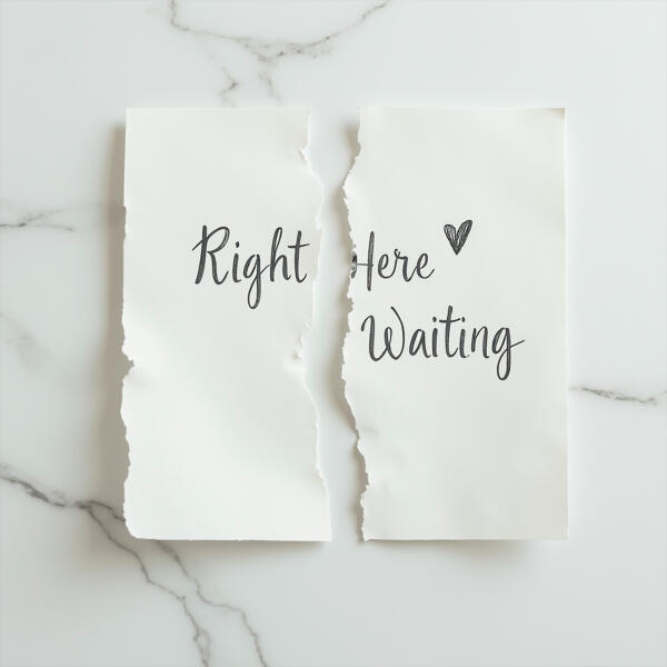 ONEIL, KANVISE, SOLDIER GIRL - Right Here Waiting