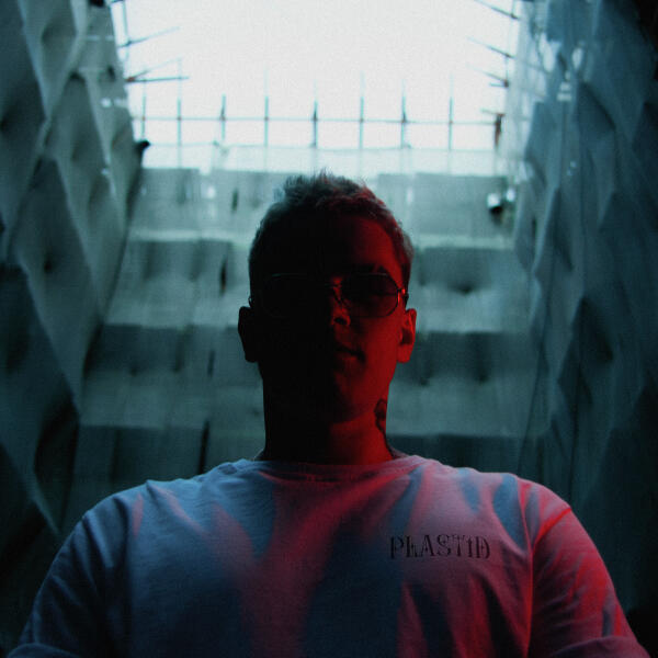 UNFEAR - PLASTID