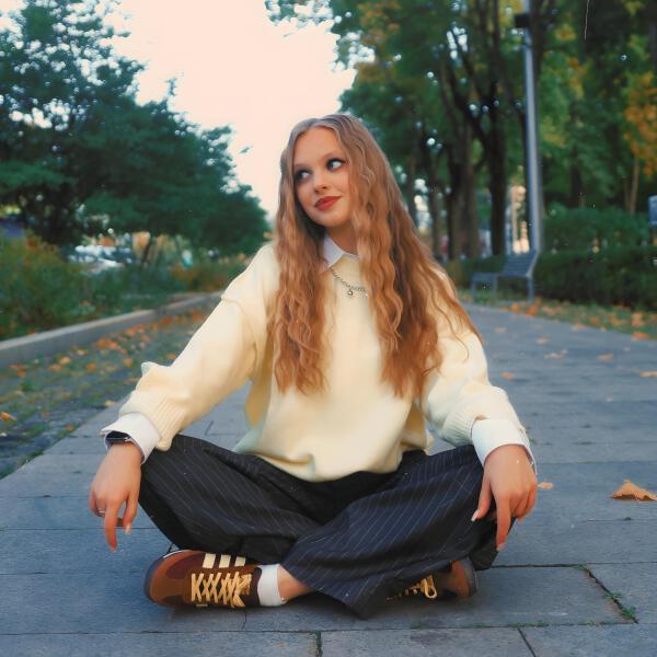 Алина Горюнова - Серые дожди