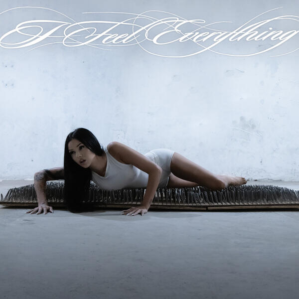 Maggie Lindemann - split