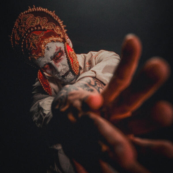 LeanJe - ПЕРВЫЙ