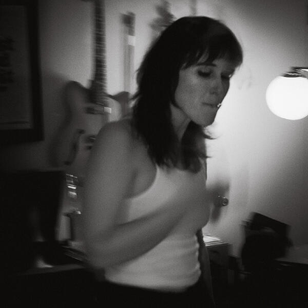 Laney Jones - Live Wire